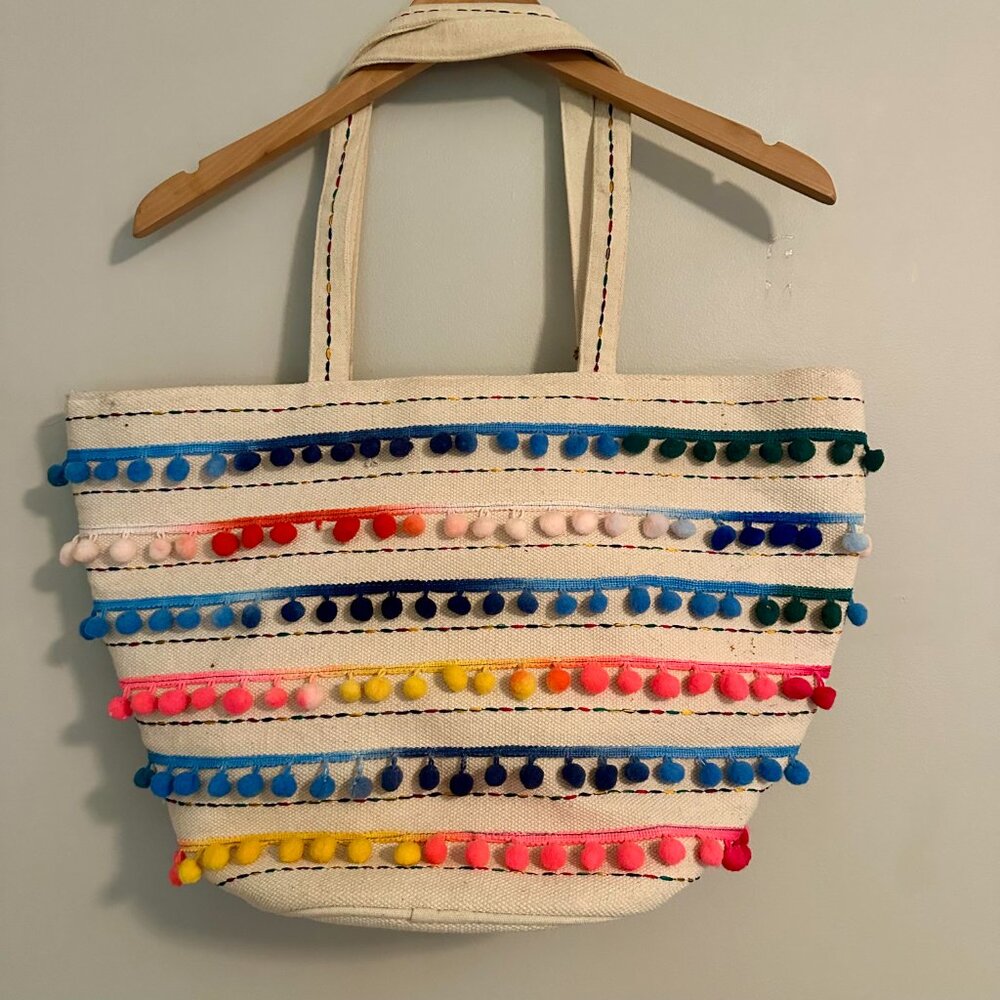 America & Beyond Canvas Tote Bag Pom Poms Bucket Style Purse Beach Boho - Picture 3 of 7